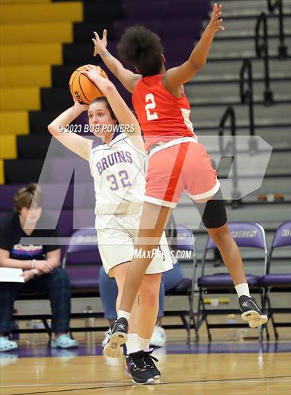 Thumbnail 3 in Alexandria City @ Lake Braddock photogallery.