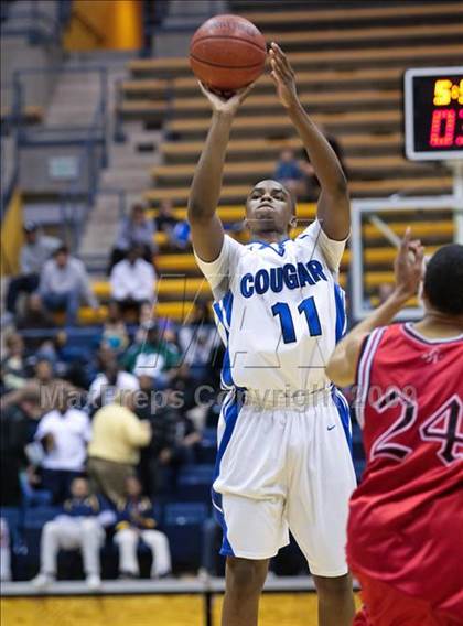 Thumbnail 2 in Salesian vs. Newark Memorial (MLK Classic) photogallery.