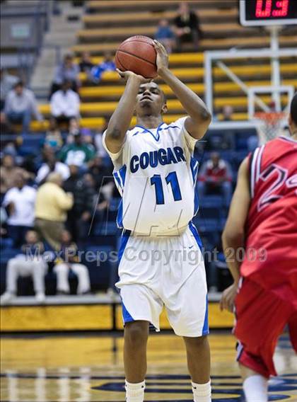 Thumbnail 1 in Salesian vs. Newark Memorial (MLK Classic) photogallery.