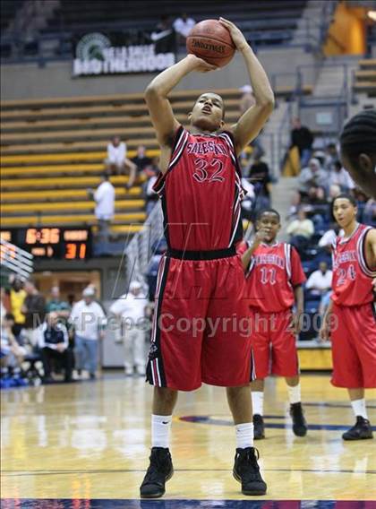 Thumbnail 3 in Salesian vs. Newark Memorial (MLK Classic) photogallery.