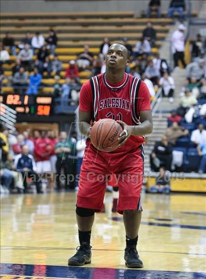 Thumbnail 2 in Salesian vs. Newark Memorial (MLK Classic) photogallery.