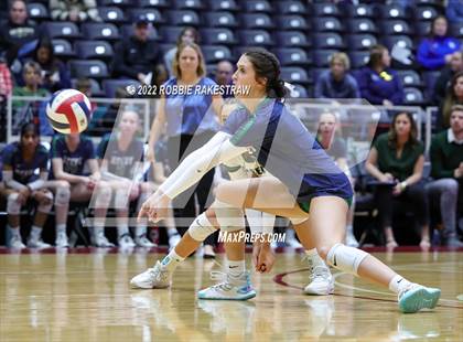 Thumbnail 1 in Liberty Hill vs. Reedy (UIL 5A Semifinal) photogallery.