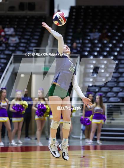 Thumbnail 1 in Liberty Hill vs. Reedy (UIL 5A Semifinal) photogallery.