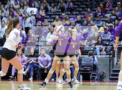 Thumbnail 1 in Liberty Hill vs. Reedy (UIL 5A Semifinal) photogallery.