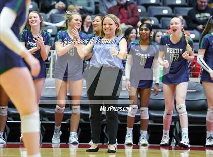 Thumbnail 3 in Liberty Hill vs. Reedy (UIL 5A Semifinal) photogallery.