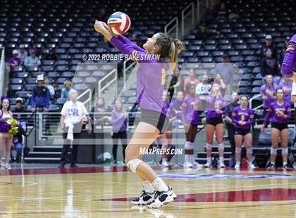 Thumbnail 1 in Liberty Hill vs. Reedy (UIL 5A Semifinal) photogallery.