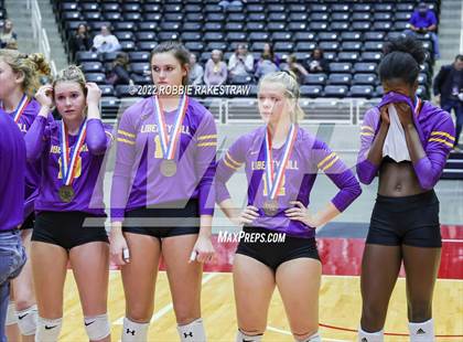 Thumbnail 3 in Liberty Hill vs. Reedy (UIL 5A Semifinal) photogallery.