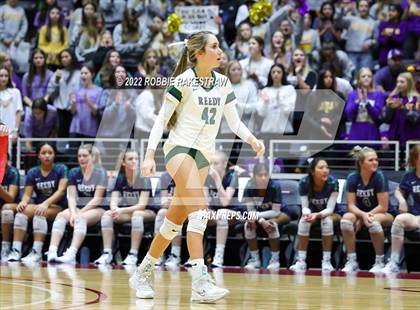 Thumbnail 1 in Liberty Hill vs. Reedy (UIL 5A Semifinal) photogallery.