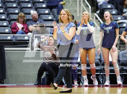 Thumbnail 1 in Liberty Hill vs. Reedy (UIL 5A Semifinal) photogallery.
