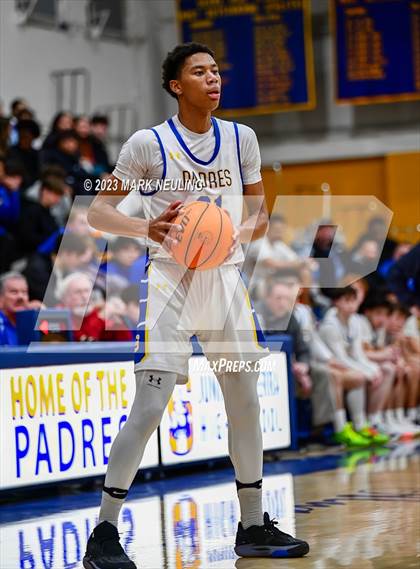 Thumbnail 1 in Archbishop Mitty @ Serra photogallery.