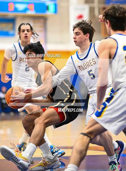 Thumbnail 1 in Archbishop Mitty @ Serra photogallery.