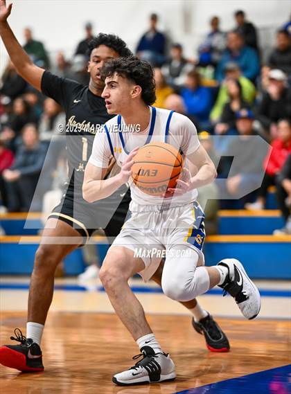 Thumbnail 3 in Archbishop Mitty @ Serra photogallery.