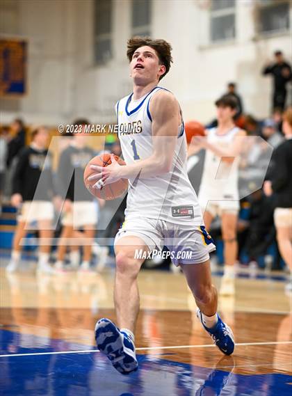 Thumbnail 1 in Archbishop Mitty @ Serra photogallery.