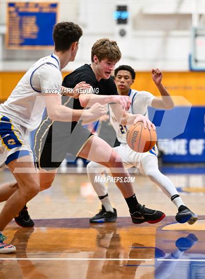 Thumbnail 3 in Archbishop Mitty @ Serra photogallery.