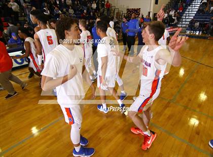 Thumbnail 3 in Clark vs. Bishop Gorman (Tarkanian Classic) photogallery.