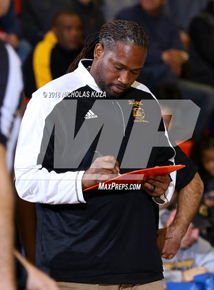 Thumbnail 3 in Clark vs. Bishop Gorman (Tarkanian Classic) photogallery.