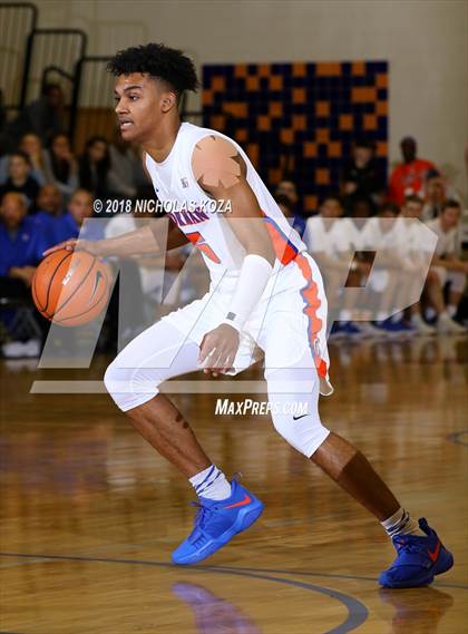 Thumbnail 3 in Clark vs. Bishop Gorman (Tarkanian Classic) photogallery.