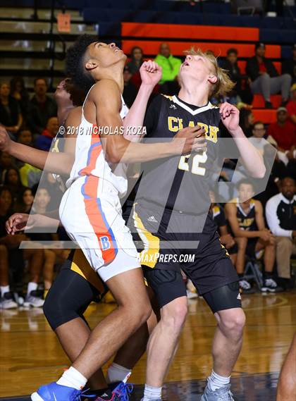 Thumbnail 2 in Clark vs. Bishop Gorman (Tarkanian Classic) photogallery.