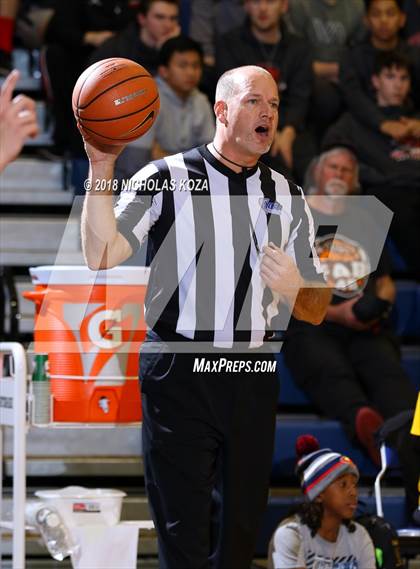 Thumbnail 1 in Clark vs. Bishop Gorman (Tarkanian Classic) photogallery.