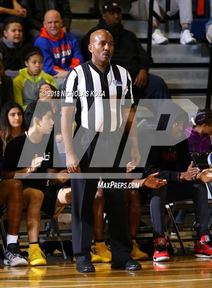 Thumbnail 3 in Clark vs. Bishop Gorman (Tarkanian Classic) photogallery.