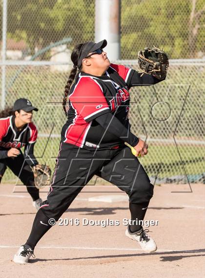Thumbnail 1 in Moreau Catholic @ James Logan photogallery.