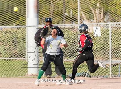 Thumbnail 3 in Moreau Catholic @ James Logan photogallery.