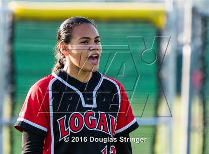Thumbnail 3 in Moreau Catholic @ James Logan photogallery.