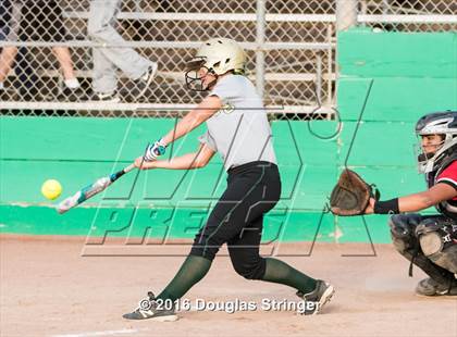 Thumbnail 3 in Moreau Catholic @ James Logan photogallery.
