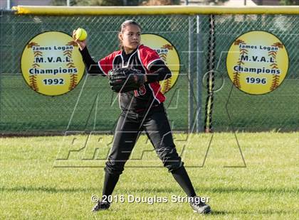 Thumbnail 3 in Moreau Catholic @ James Logan photogallery.