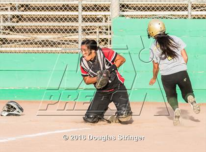 Thumbnail 3 in Moreau Catholic @ James Logan photogallery.