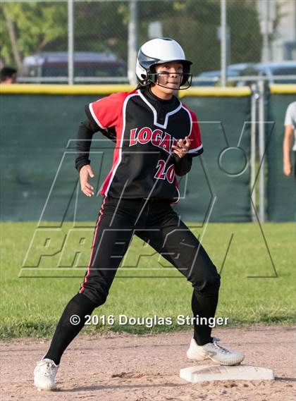 Thumbnail 2 in Moreau Catholic @ James Logan photogallery.