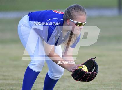 Thumbnail 1 in Indian Rocks Christian vs Northside Christian photogallery.