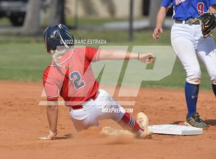 Thumbnail 3 in Indian Rocks Christian vs Northside Christian photogallery.
