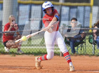 Thumbnail 2 in Indian Rocks Christian vs Northside Christian photogallery.