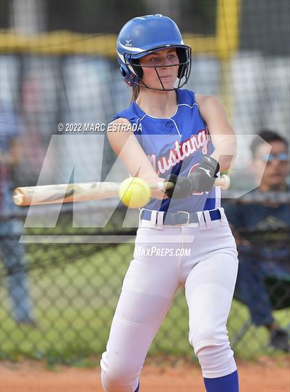 Thumbnail 3 in Indian Rocks Christian vs Northside Christian photogallery.