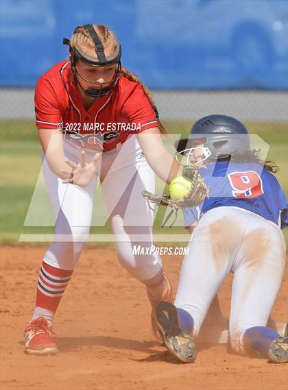 Thumbnail 3 in Indian Rocks Christian vs Northside Christian photogallery.