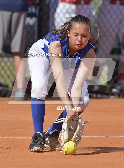 Thumbnail 2 in Indian Rocks Christian vs Northside Christian photogallery.