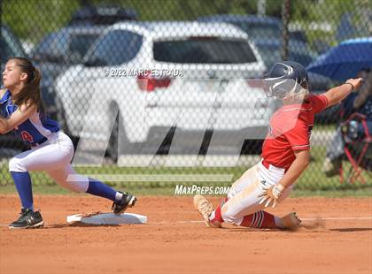 Thumbnail 3 in Indian Rocks Christian vs Northside Christian photogallery.