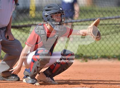 Thumbnail 2 in Indian Rocks Christian vs Northside Christian photogallery.