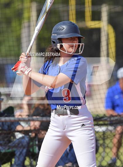 Thumbnail 2 in Indian Rocks Christian vs Northside Christian photogallery.