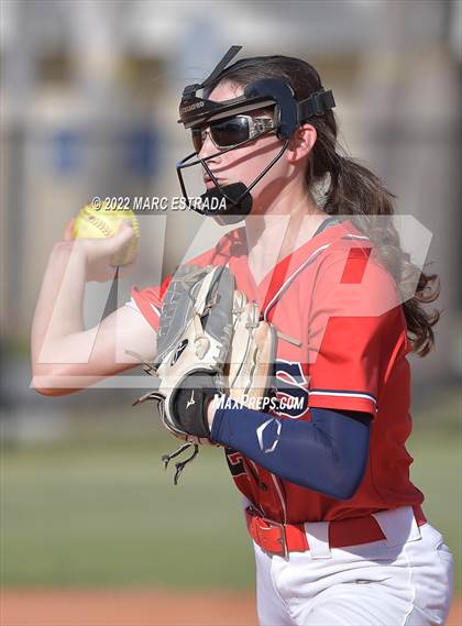 Thumbnail 1 in Indian Rocks Christian vs Northside Christian photogallery.