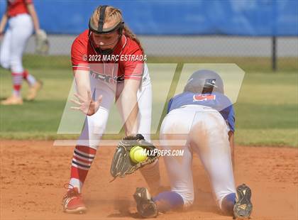 Thumbnail 2 in Indian Rocks Christian vs Northside Christian photogallery.