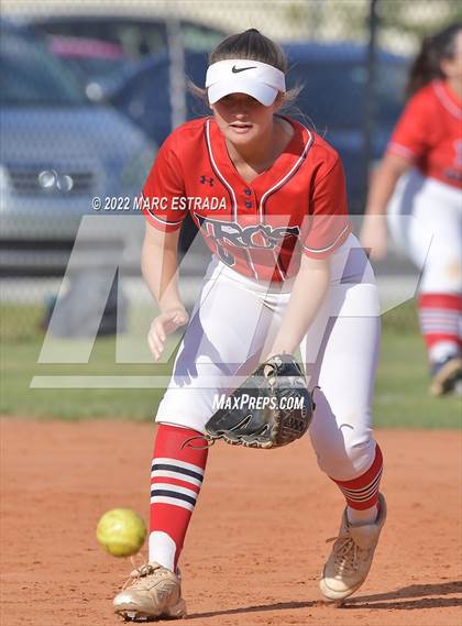 Thumbnail 2 in Indian Rocks Christian vs Northside Christian photogallery.