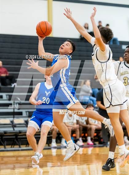 Thumbnail 1 in Tivy @ Seguin photogallery.