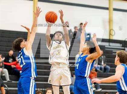 Thumbnail 3 in Tivy @ Seguin photogallery.