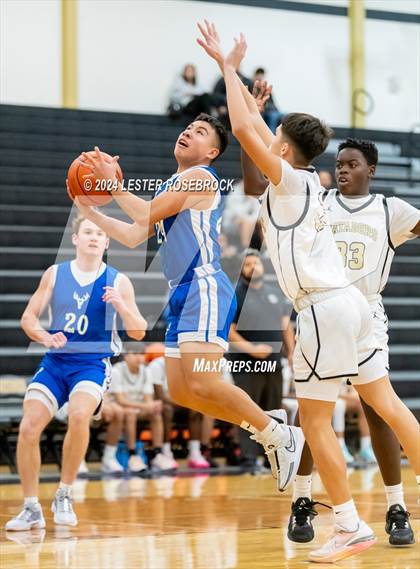 Thumbnail 3 in Tivy @ Seguin photogallery.