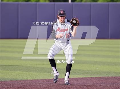 Thumbnail 2 in Plano vs. Marcus (UIL 6A Quarterfinals) photogallery.