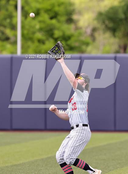 Thumbnail 3 in Plano vs. Marcus (UIL 6A Quarterfinals) photogallery.