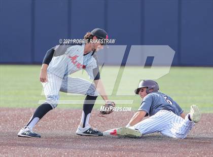 Thumbnail 2 in Plano vs. Marcus (UIL 6A Quarterfinals) photogallery.