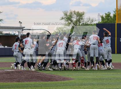 Thumbnail 2 in Plano vs. Marcus (UIL 6A Quarterfinals) photogallery.
